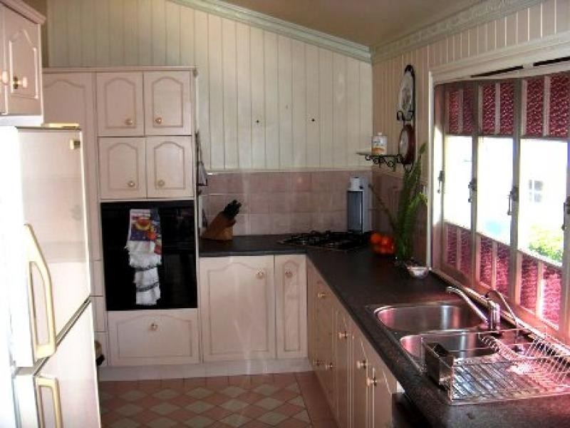 MacKay st, Windsor QLD 4030