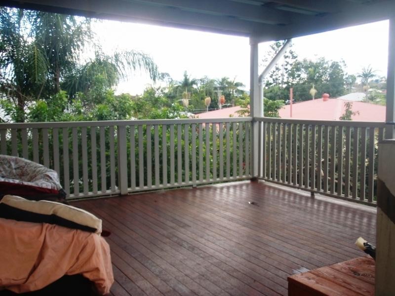 Regan st, Keperra QLD 4054