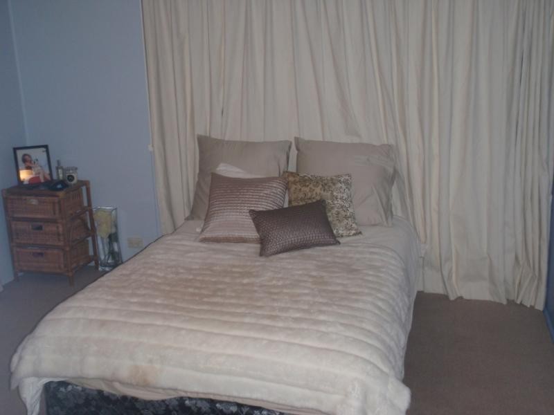 Regan st, Keperra QLD 4054