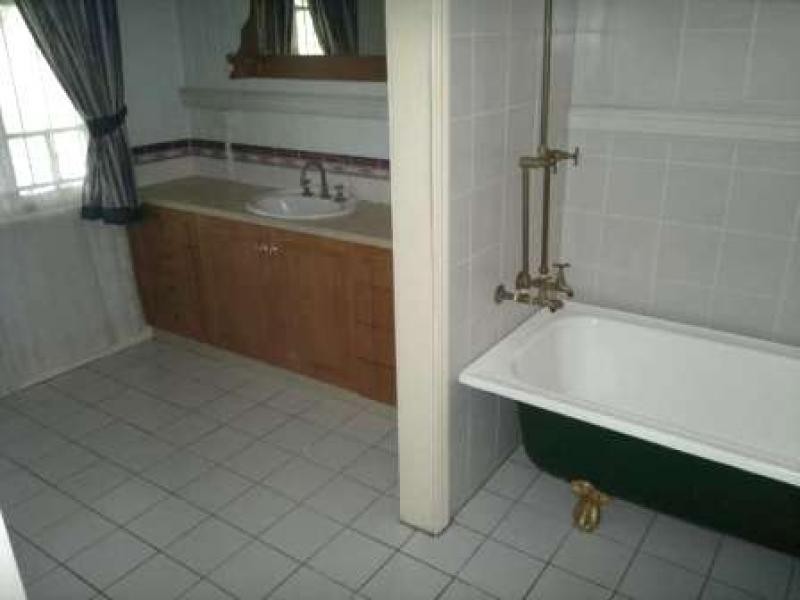 Hanworth st, East Brisbane QLD 4169