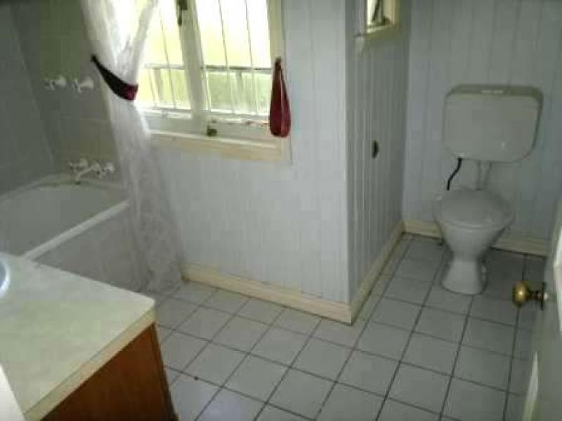 Hanworth st, East Brisbane QLD 4169