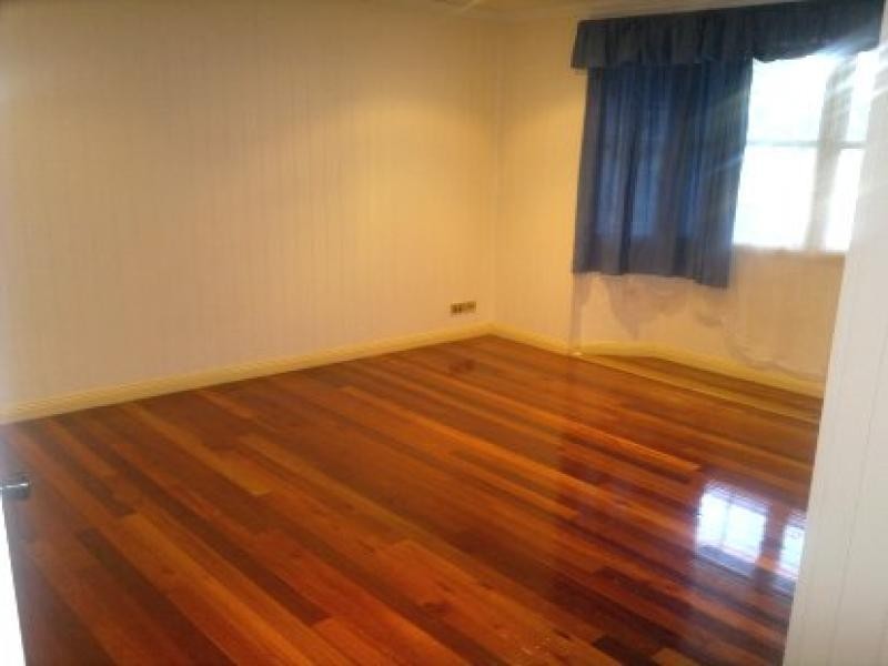 00 Gowen street, Shorncliffe QLD 4017