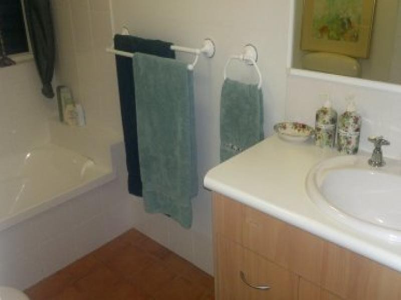 Dean st, Toowong QLD 4066