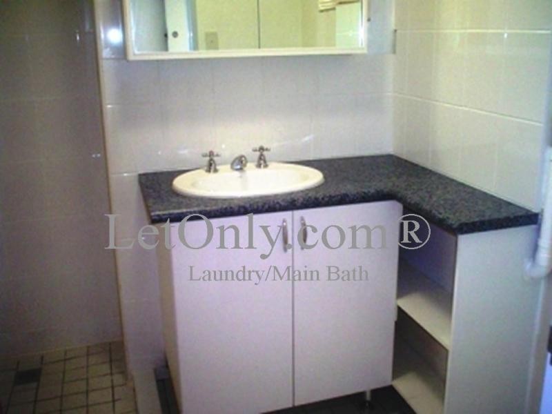 00 Pioneer st, Toowong QLD 4066