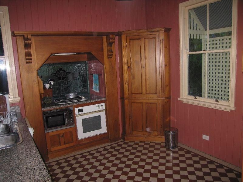 Stafford st, East Brisbane QLD 4169