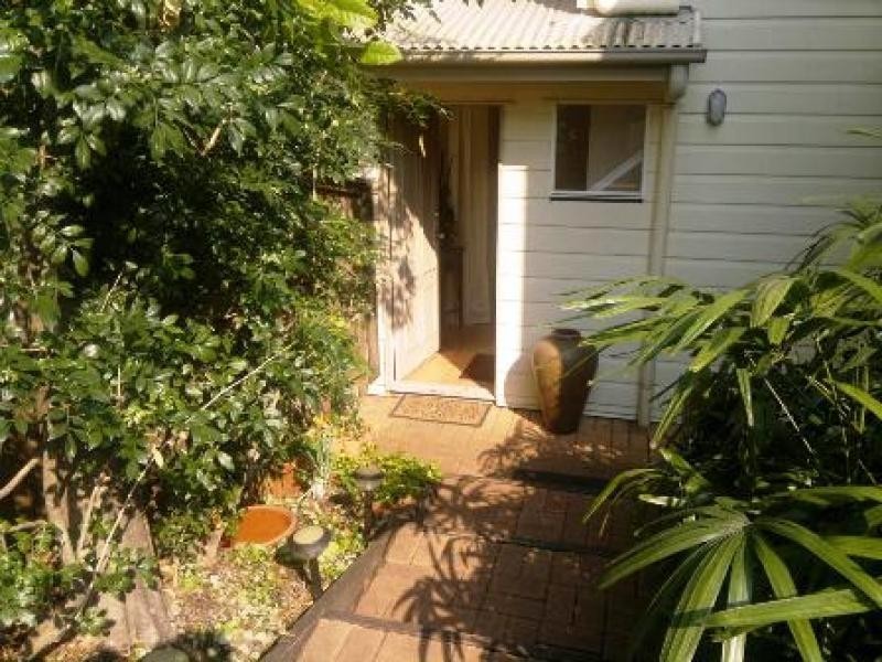 1/56 Dean st, Toowong QLD 4066