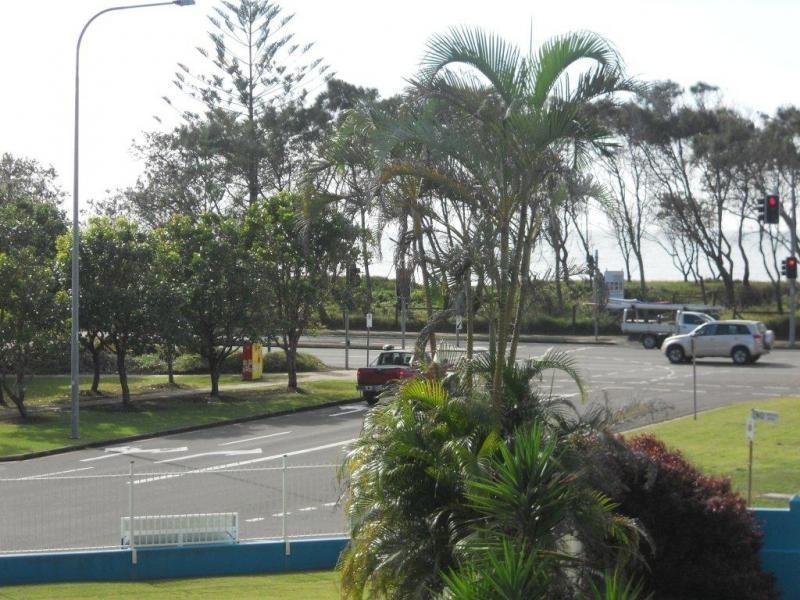 Alexandra Headland QLD 4572