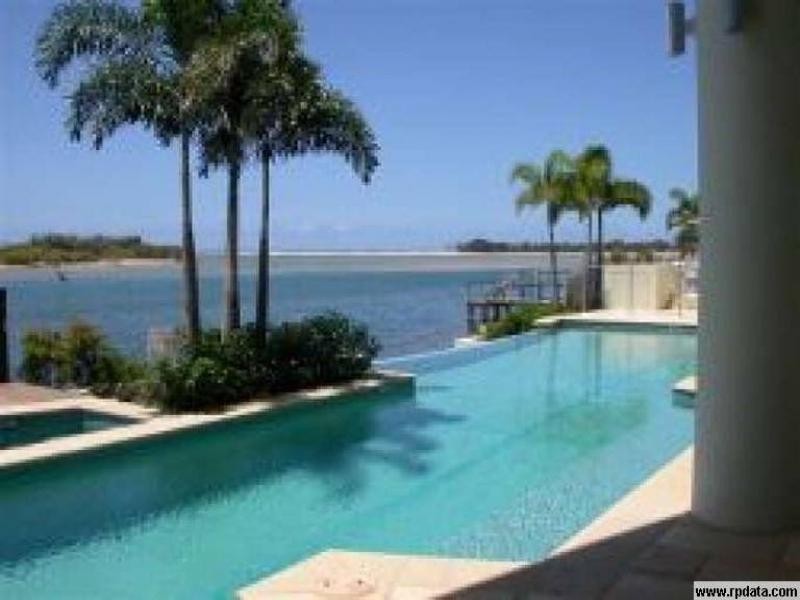 401/6 Duporth Avenue, Maroochydore QLD 4558