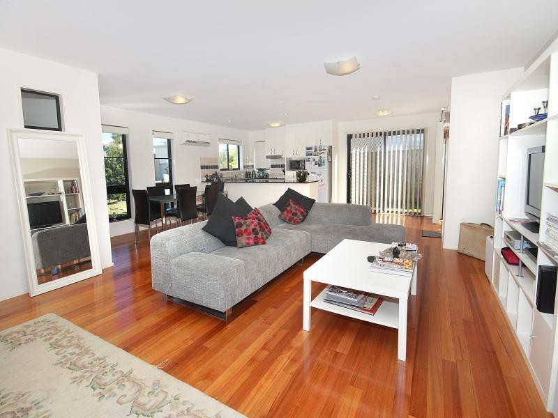 1/3 Deborah Close, Mudjimba QLD 4564