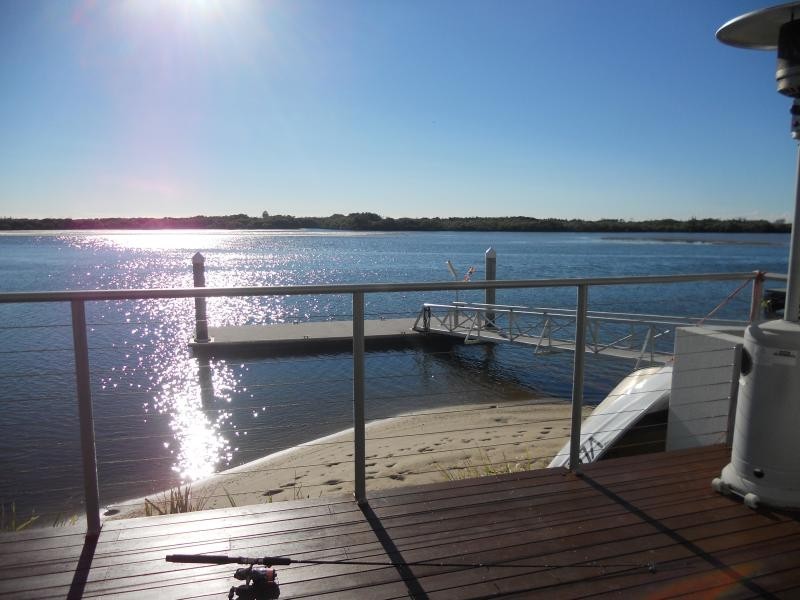 2/85 Picnic Point Esplanade, Maroochydore QLD 4558