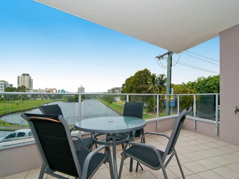 Alexandra Headland QLD 4572