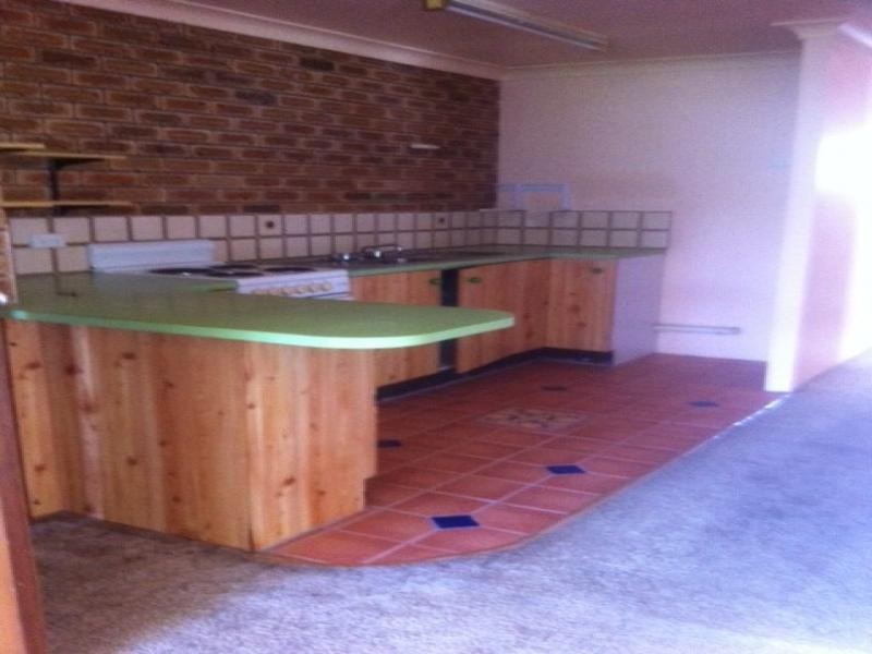 4/7 ULMARRA CRT, Mooloolaba QLD 4557