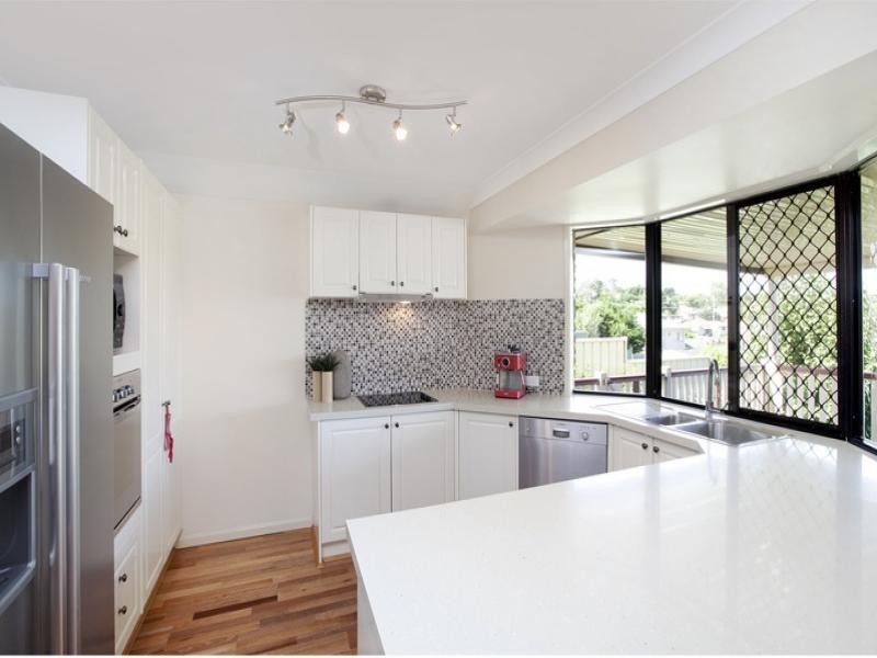 52 Queens Circuit, Geebung QLD 4034