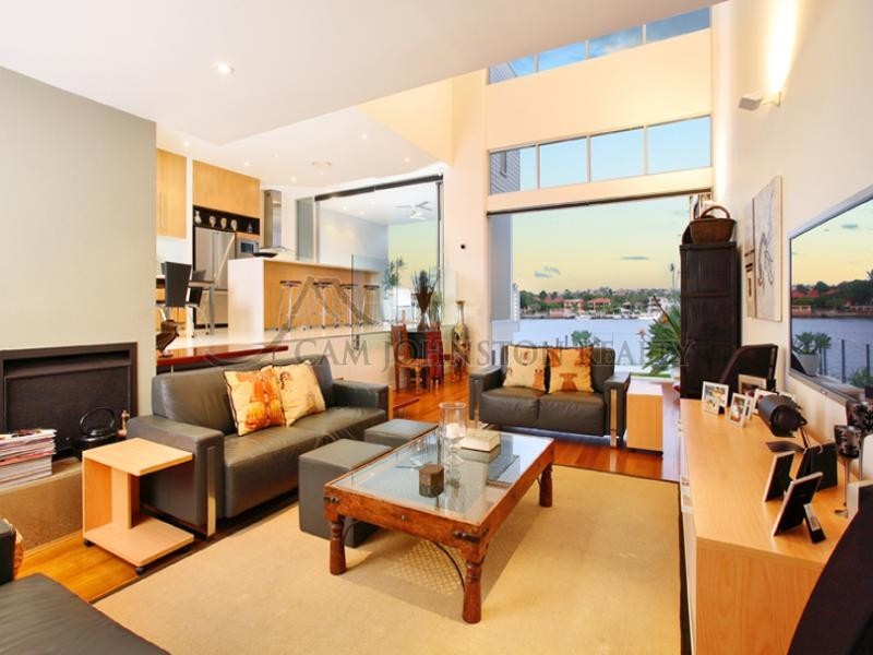 55 Macquarie Street, Teneriffe QLD 4005