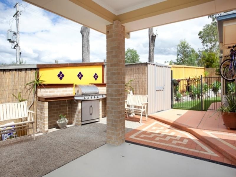 20 Prospect Place, Upper Kedron QLD 4055