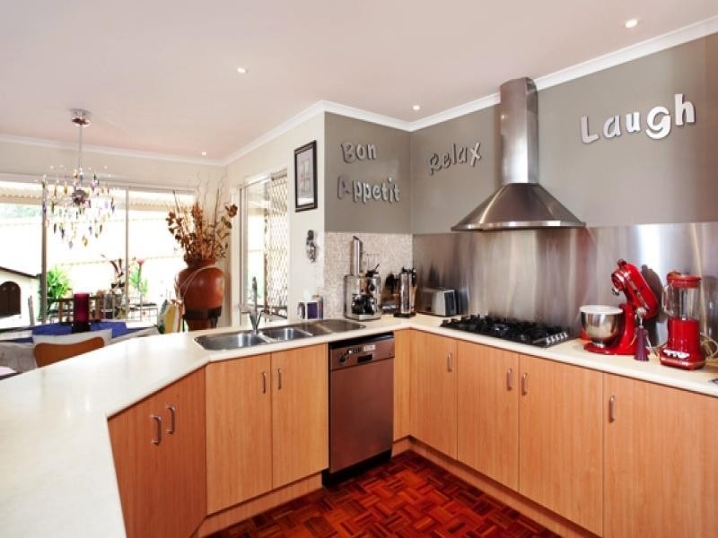 20 Prospect Place, Upper Kedron QLD 4055