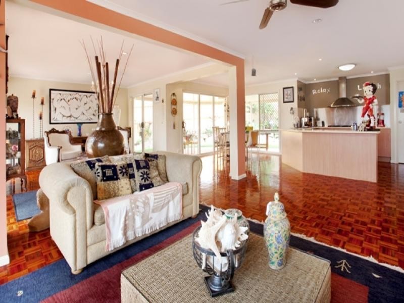 20 Prospect Place, Upper Kedron QLD 4055