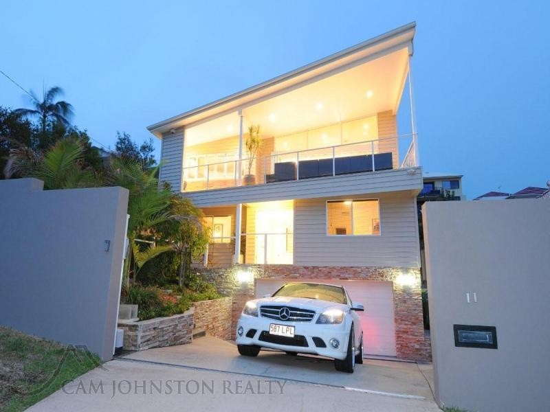 11 Bombala Terrace, Caloundra QLD 4551