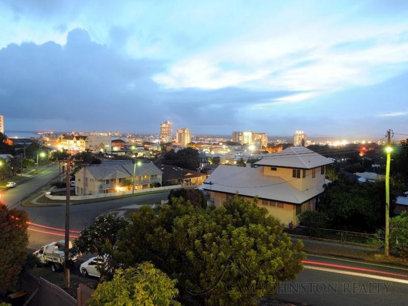 11 Bombala Terrace, Caloundra QLD 4551