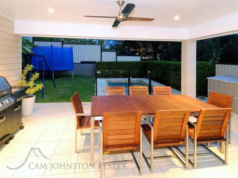 11 Bombala Terrace, Caloundra QLD 4551