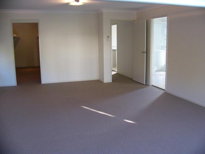 54 Wade Street, Wavell Heights QLD 4012