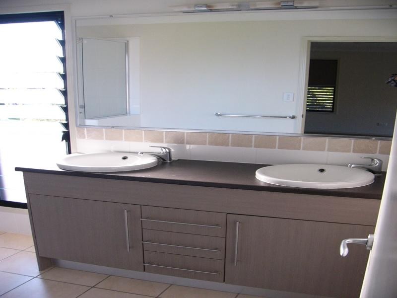 54 Wade Street, Wavell Heights QLD 4012