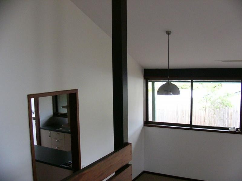 4 Merrilyn, Chapel Hill QLD 4069