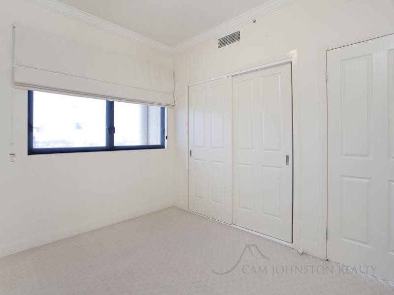 36/27 Harbour Drive, Hamilton QLD 4007