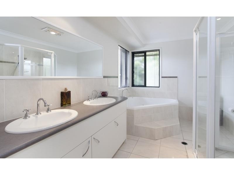 2 Queens Crt/187  Murphy Rd, Geebung QLD 4034