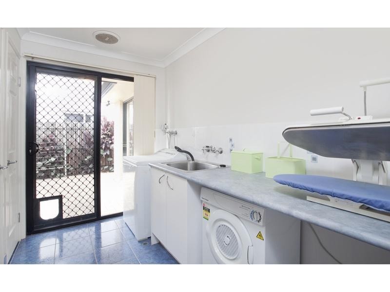 2 Queens Crt/187  Murphy Rd, Geebung QLD 4034