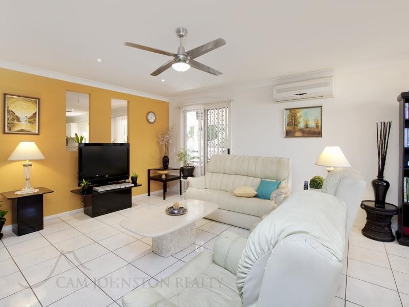 12 Queens Circuit, Geebung QLD 4034