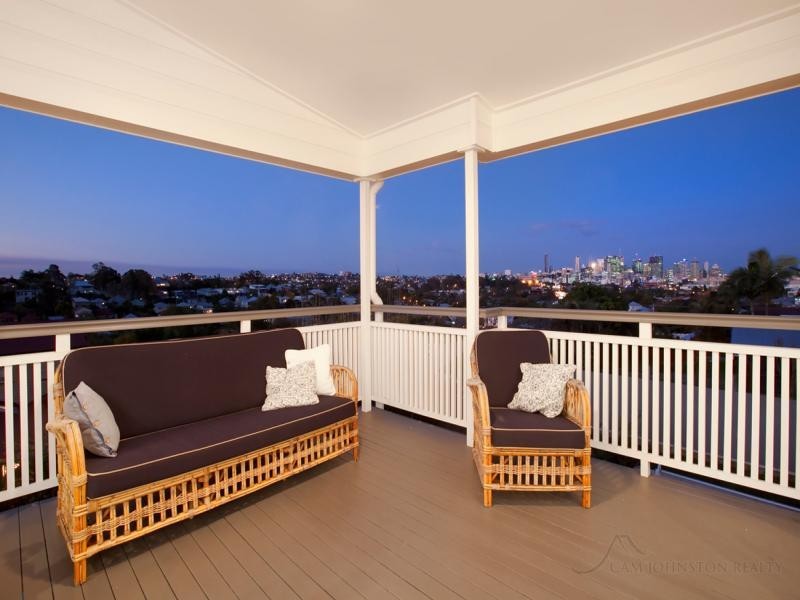 21 Birdwood Terrace, Auchenflower QLD 4066