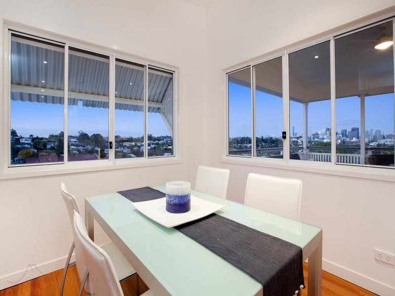 21 Birdwood Terrace, Auchenflower QLD 4066