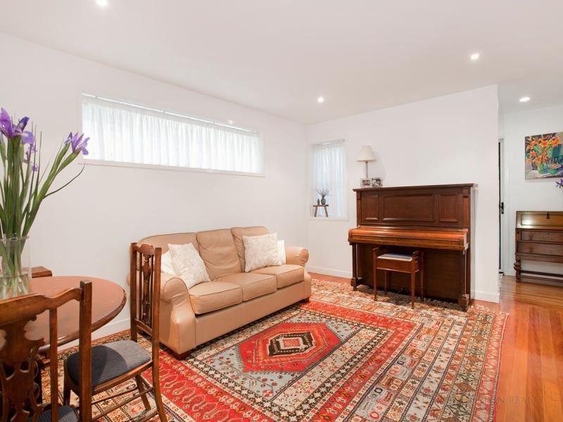 21 Birdwood Terrace, Auchenflower QLD 4066