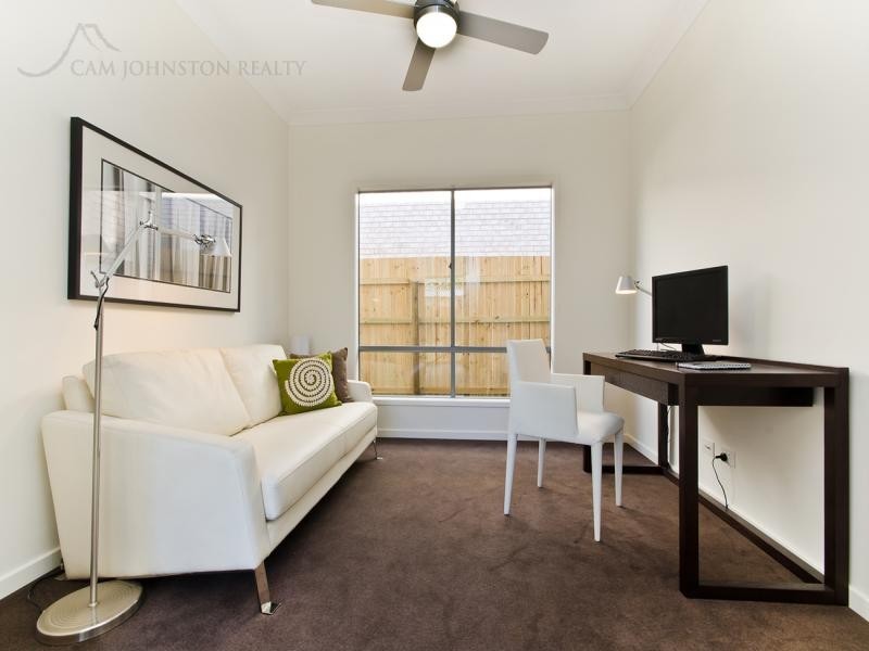 4 Crofton Street, Geebung QLD 4034