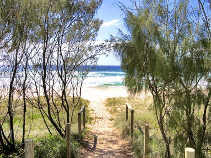 5 and 7 She-Oak Lane, Casuarina NSW 2487