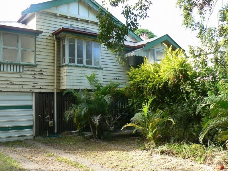 648 Kingsford Smith Drive, Hamilton QLD 4007