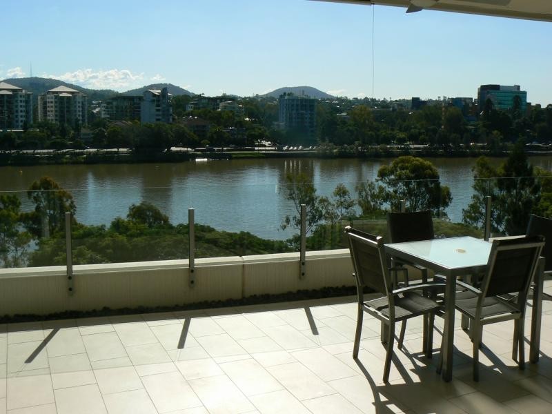82 /37 Duncan, West End QLD 4101