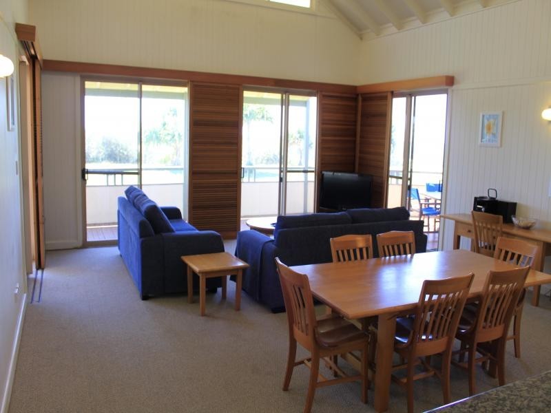 4 Williams Avenue, Fraser Island QLD 4581