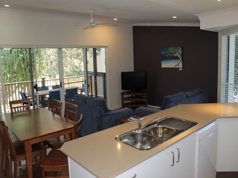 15 Williams Avenue, Fraser Island QLD 4581