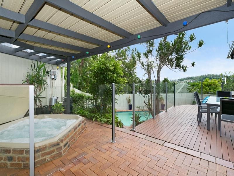 31 Gabon Street, Stafford QLD 4053