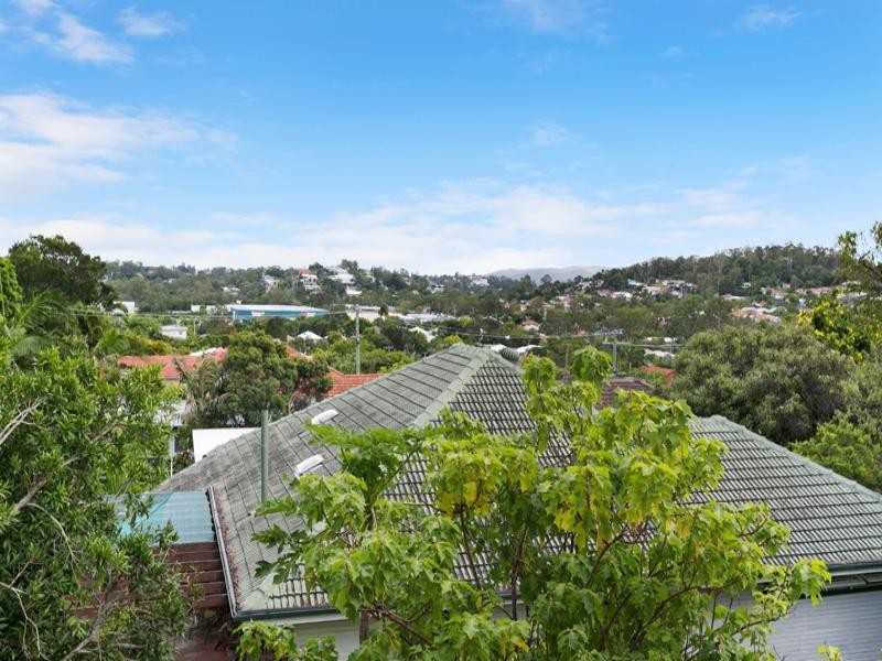 31 Gabon Street, Stafford QLD 4053