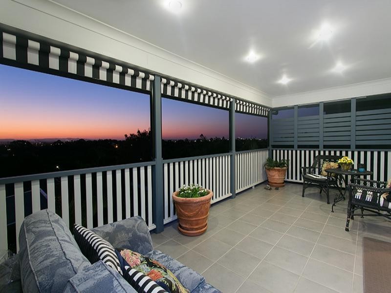 27 Grainger Street, Wynnum QLD 4178