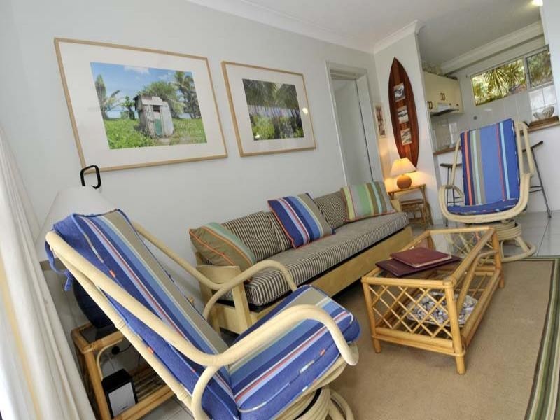 1 Samarinda Drive, Point Lookout QLD 4183