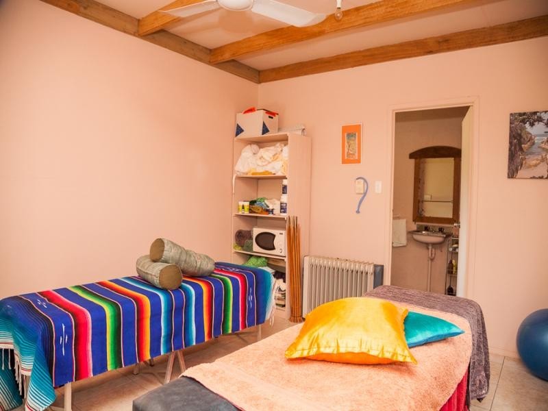 75 Mooloomba Road, Point Lookout QLD 4183