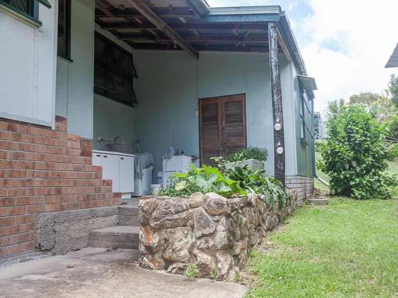 75 Mooloomba Road, Point Lookout QLD 4183