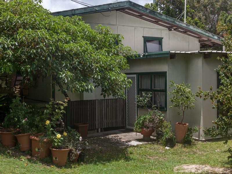 75 Mooloomba Road, Point Lookout QLD 4183