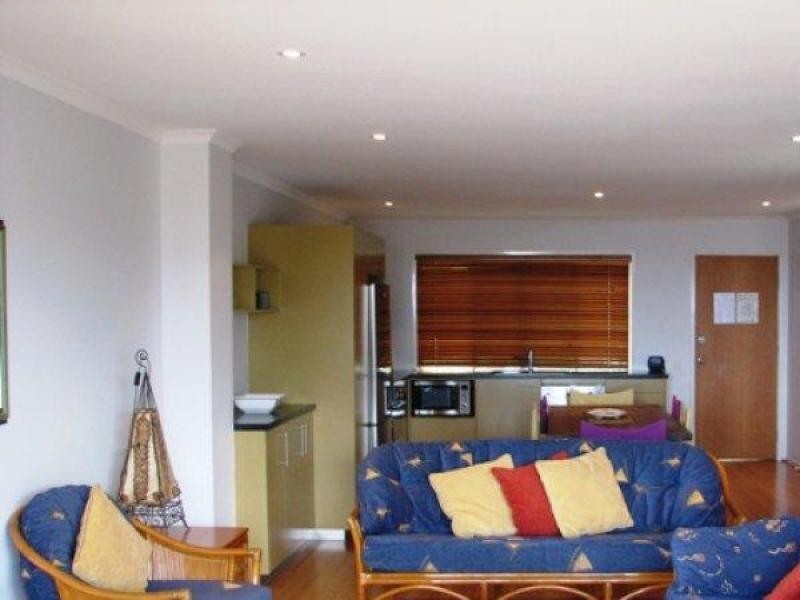 17/21 Cumming Parade, Point Lookout QLD 4183