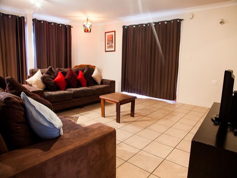 1/23 Mooloomba Road, Point Lookout QLD 4183