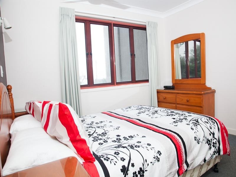 1/23 Mooloomba Road, Point Lookout QLD 4183